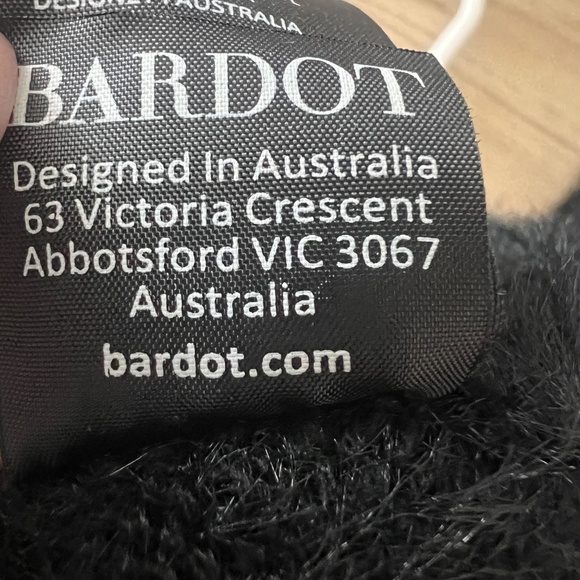 Bardot Bell Sleeve Knit Dress - Picture 9 of 9